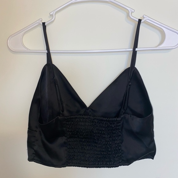 Garage size medium crop top - Picture 3 of 3